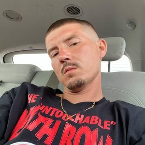 Meet your Posher, Larry